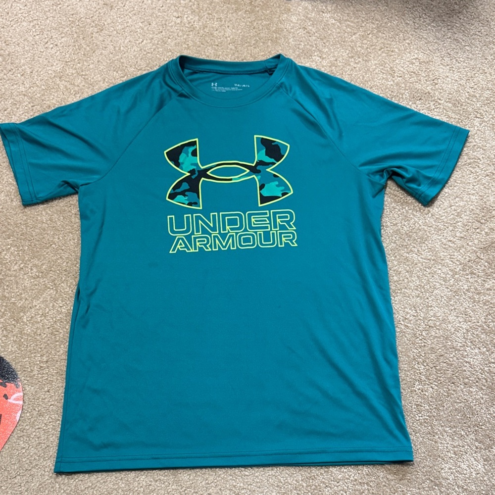 Under Armour Boy’s Teal Short-Sleeve Logo Tee with Camo Accent